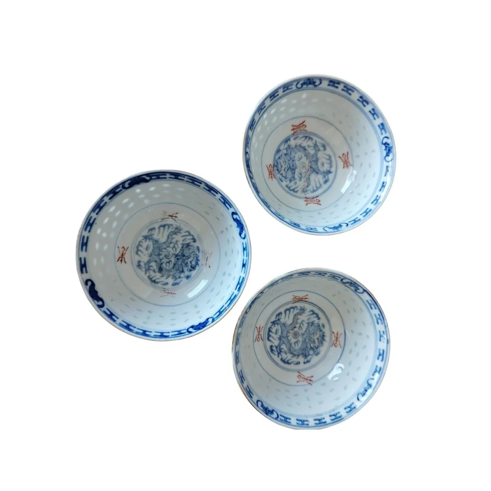 Set of 3 Vintage W.L. Decorated in Hong Kong Rice‎ Grain Dragon Porcelain Bowls